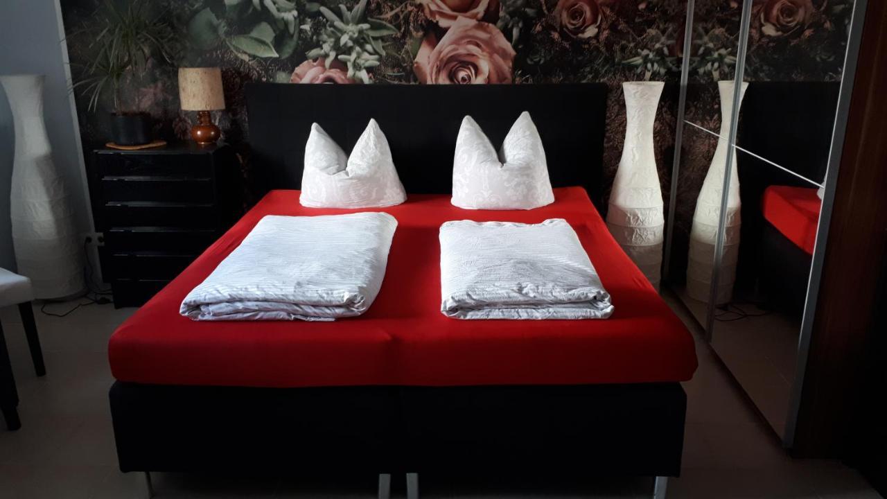 Bauernhof Privatzimmer Hortus Sandrine Gemeinschaftsbad Free Wifi Hausbreitenbach Exteriör bild